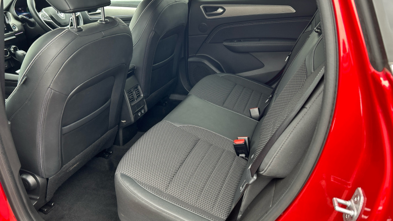 Renault Arkana 1.6 E-TECH Hybrid 145 S Edition 5dr Auto Hybrid Estate